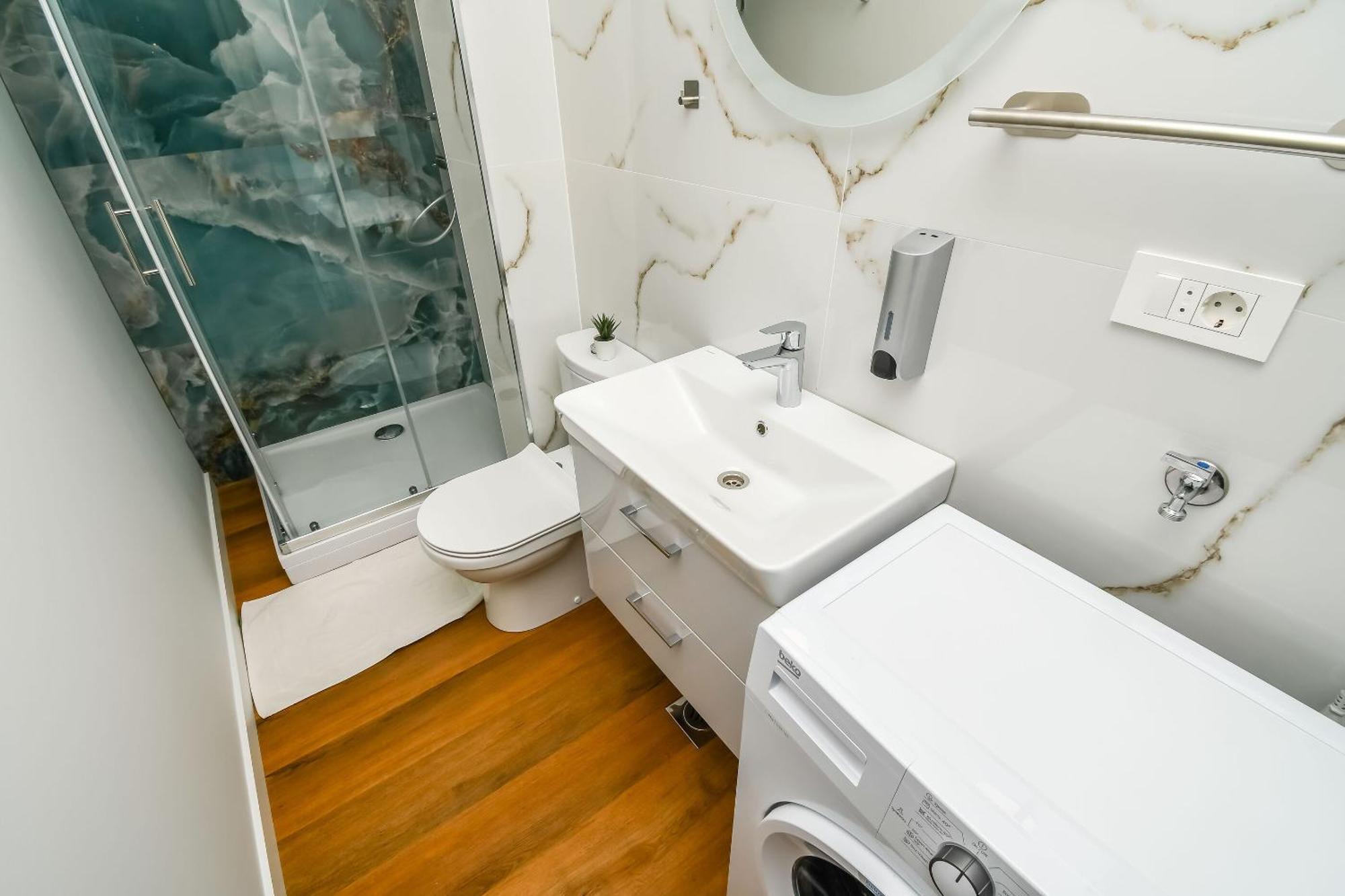 טרוגיר Apartments Neli מראה חיצוני תמונה